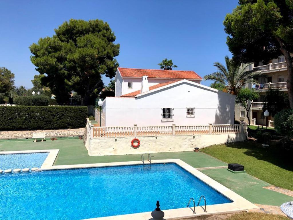 Apartamento Con Piscina Y Parking El Campello Exterior foto